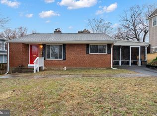 32 N Floyd St, Alexandria, VA 22304