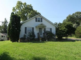 62 Chambers Rd, Cream Ridge, NJ 08514