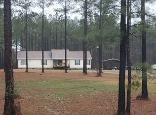 852 Bruce Cir, Dublin, GA 31021