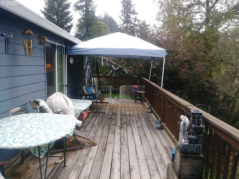 2nd image of 2162 NE Grandhaven St