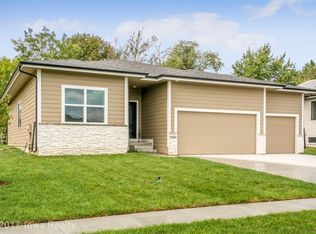 7260 NW 19th St, Ankeny, IA 50023