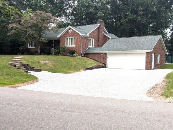 644 W 50th St, Erie, PA 16509