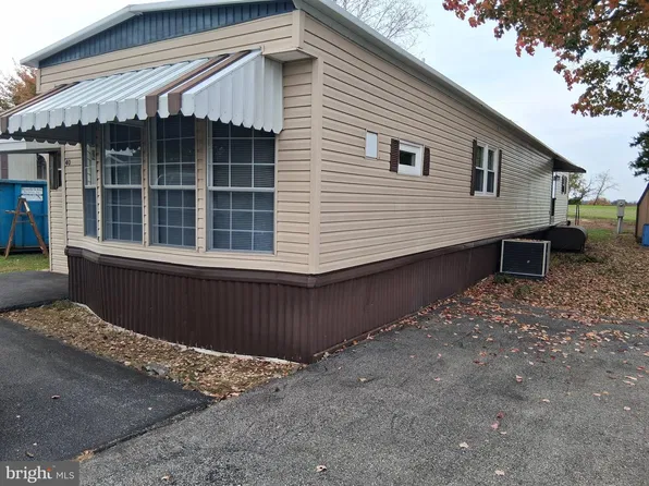 2160 Hanover Rd Trailer 40, Gettysburg, PA 17325