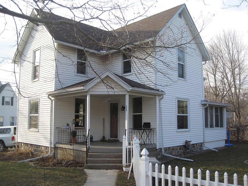 1st image of 11 E South St