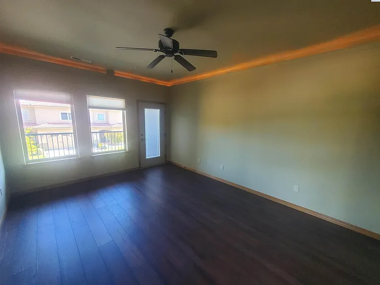 434 Bradley Blvd #204 — Photo 13