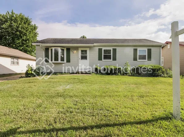 606 Cherrywood Dr, North Aurora, IL 60542
