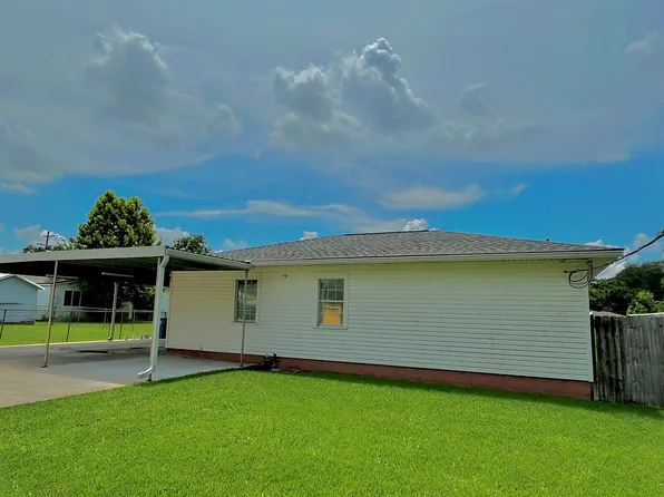 809 Schriever St, Jennings, LA 70546