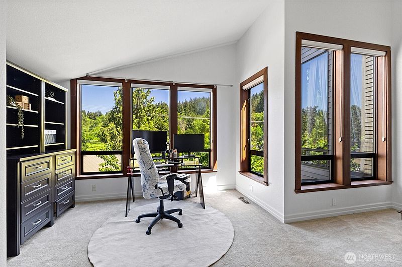 5th image of 16306 Valhalla Drive