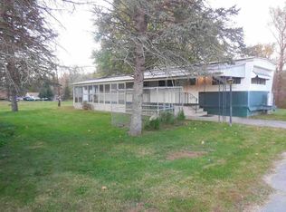 40 Clearview Rd, Wingdale, NY 12594