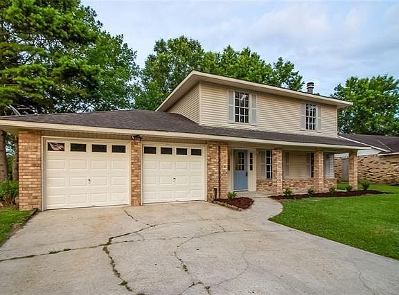 2nd image of 2116 Pebble Beach Dr