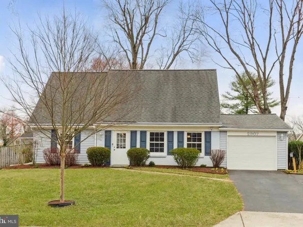 2907 Blueberry Ln, Bowie, MD 20715