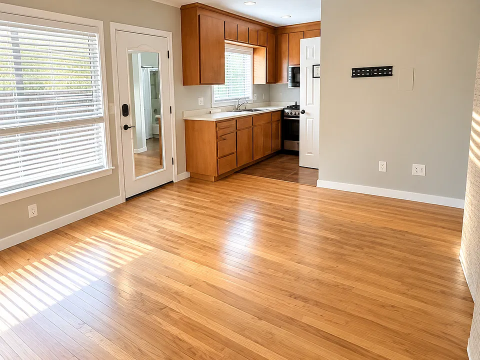 1112 Embarcadero Rd