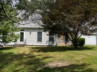90 Mallory Rd, Roxbury, CT 06783