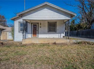 2915 Meadowbrook Dr, Fort Worth, TX 76103