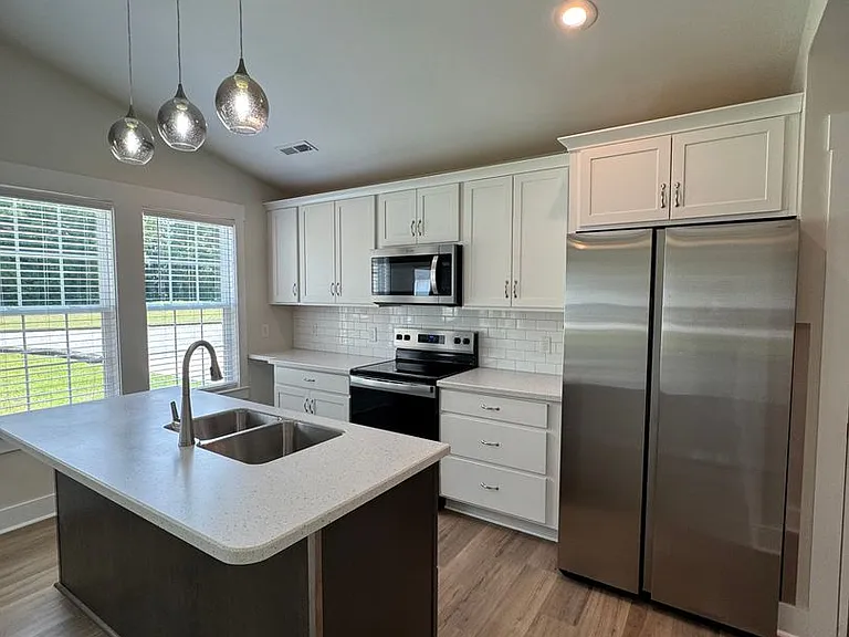503 Pecan Tree Ln — Photo 10