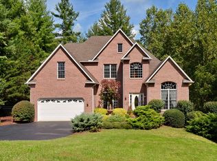 153 Sigmon Rd, Fletcher, NC 28732