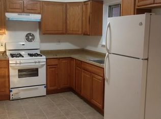 3231 47th St, Astoria, NY 11103