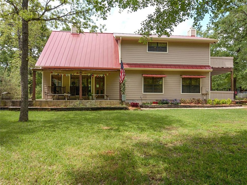1st image of 153 McBride Ln