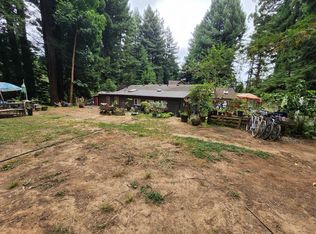 590 Grotzman Rd, Arcata, CA 95521