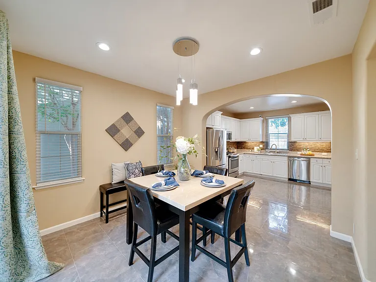 9732 Belladonna Dr — Photo 16