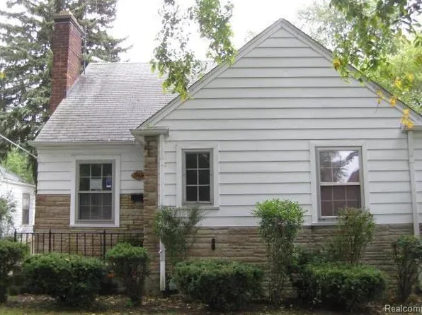 19474 Lennane, Redford, MI 48240