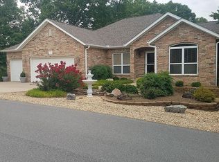 1 Allison Dr, Bella Vista, AR 72715