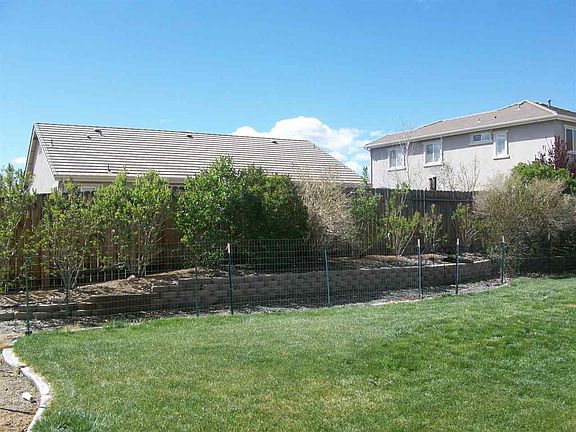 4th image of 821 Pinchot Pass Ct