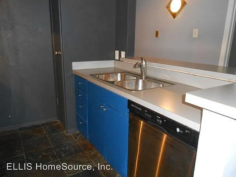 4859 Cedar Springs Rd #228 — Photo 5