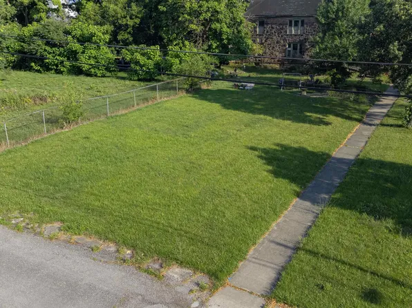 1151 Harmar St, Fort Wayne, IN 46803