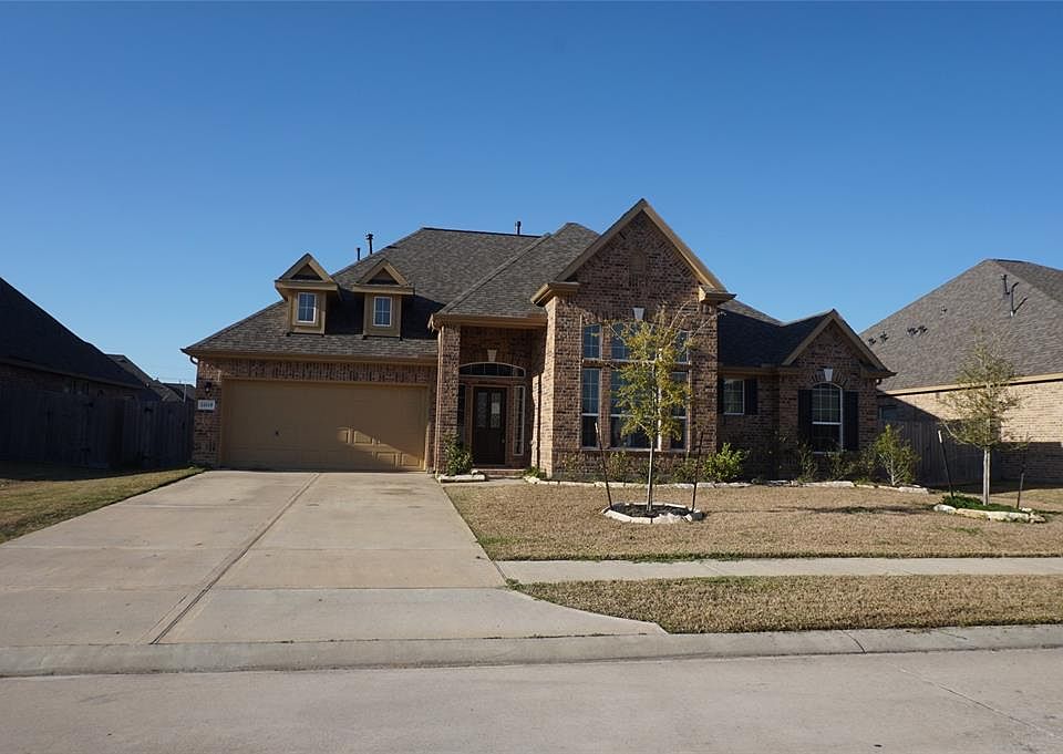 1st image of 12115 Obsidian Ln