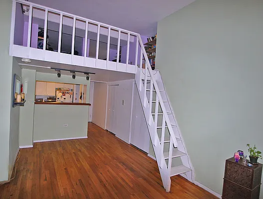 Sold by LG Fairmont Group | media 4