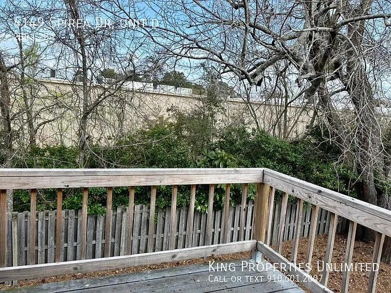4149 Spirea Dr #D — Photo 16