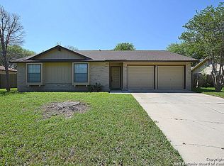 6710 Stone Lake Dr, San Antonio, TX 78244