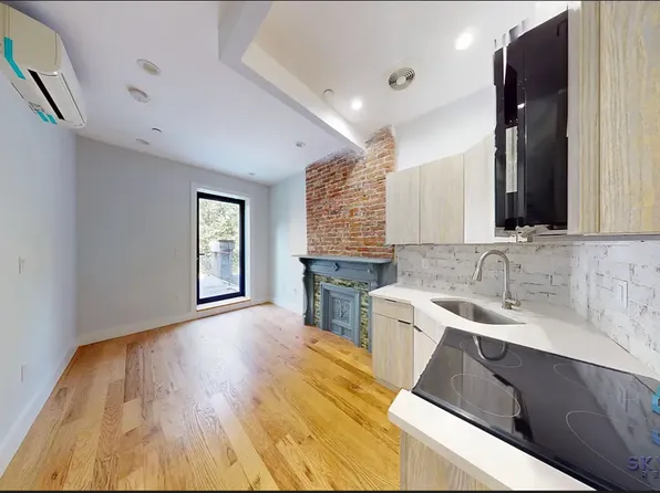1167 Dean Street image 1 of 14