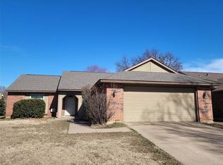 9632 Bragg Rd, Fort Worth, TX 76177