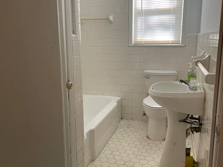 732 Bellemeade Ave NW — Photo 5