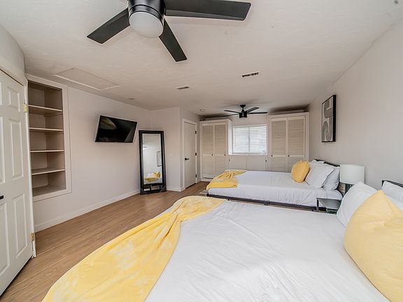 2nd image of 80940 Shenandoah Ave