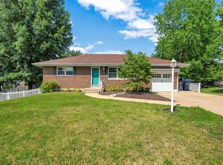 8801 Anchorage Ln, Saint Louis, MO