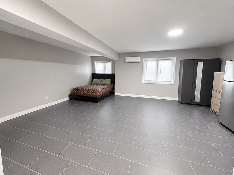 758 W End Ave #1 — Photo 4
