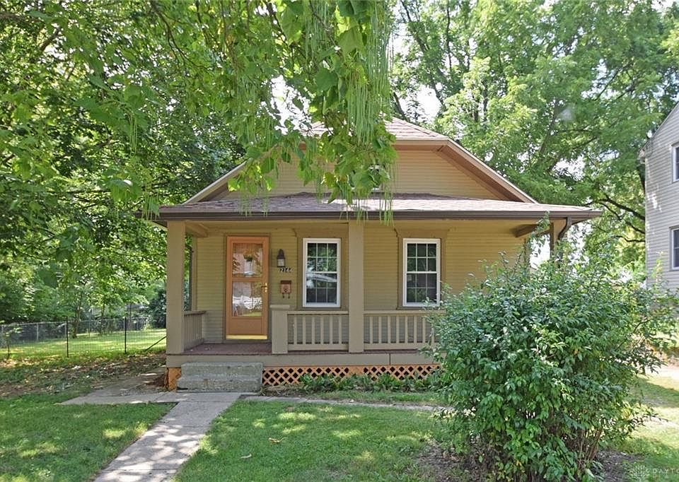 1st image of 2144 Koehler Ave