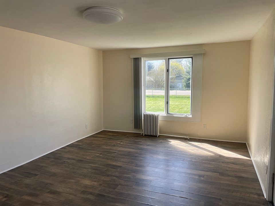 1st image of 2555 Bean Ln APT 1