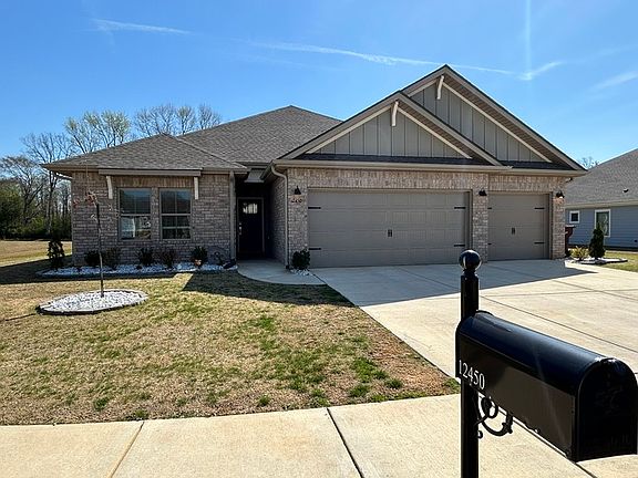 3rd image of 12450 Delia Ann Ln