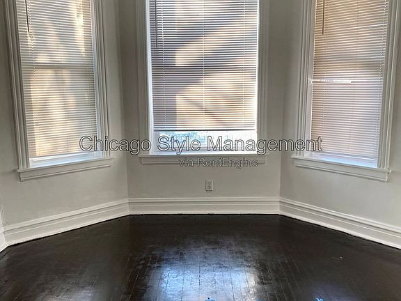 5th image of 7355 S Emerald Ave #1