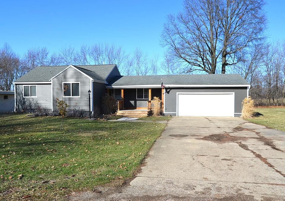 1st image of 579 Caldwell Ave