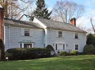 77 Stonebridge Rd, Montclair, NJ 07042