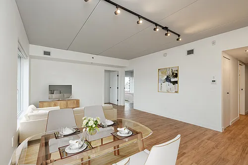100 Alexander Ave Photo 1
