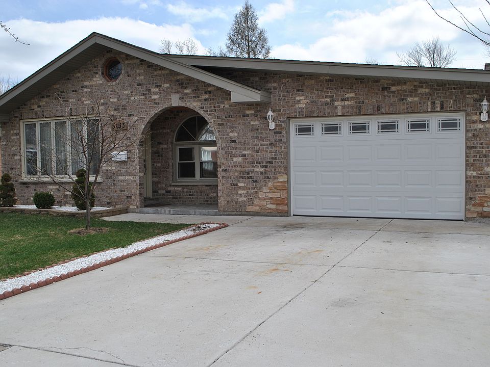 1st image of 5133 W 90th St