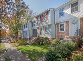 2858 New Providence Ct, Falls Church, VA 22042
