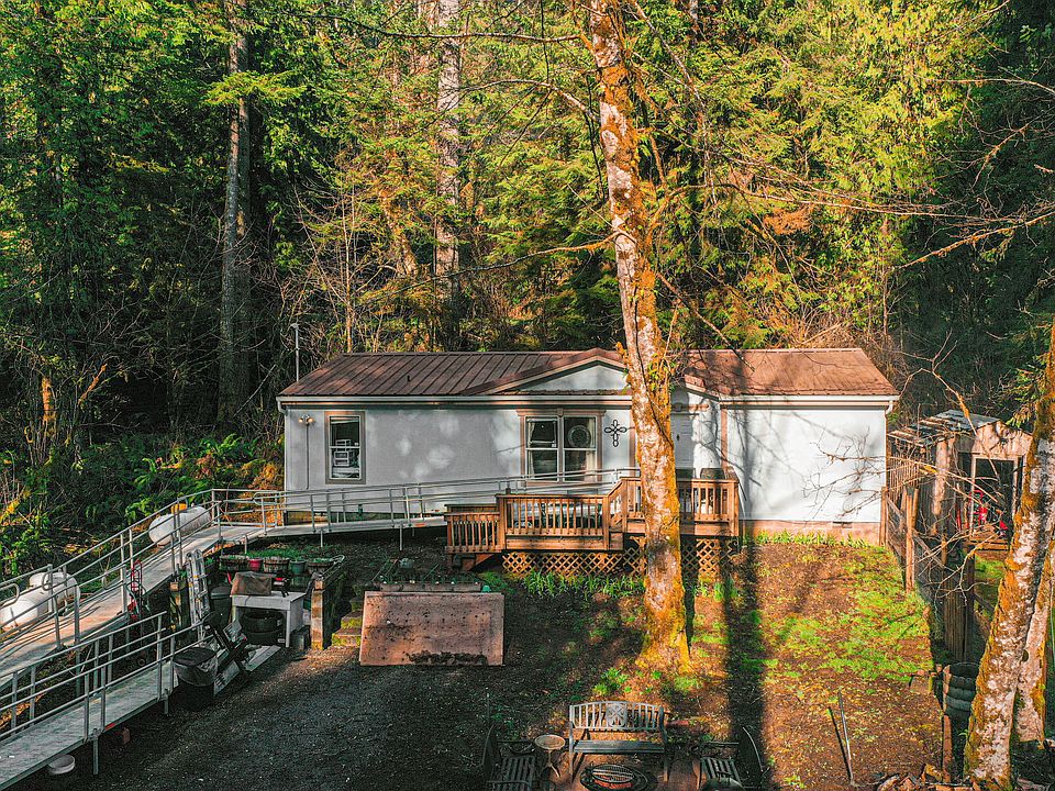 1st image of 1444 N Alvord Ln