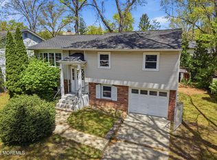 14 Woodridge Avenue, Toms River, NJ 08755